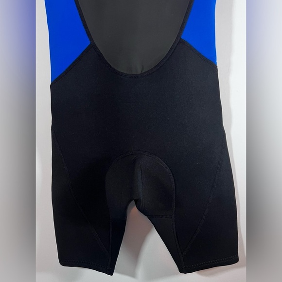 Body Glove PRO 3 Wetsuit YOUTH Unisex Small Black/Blue 70/80 lbs Beach Lake Fun - Picture 3 of 9